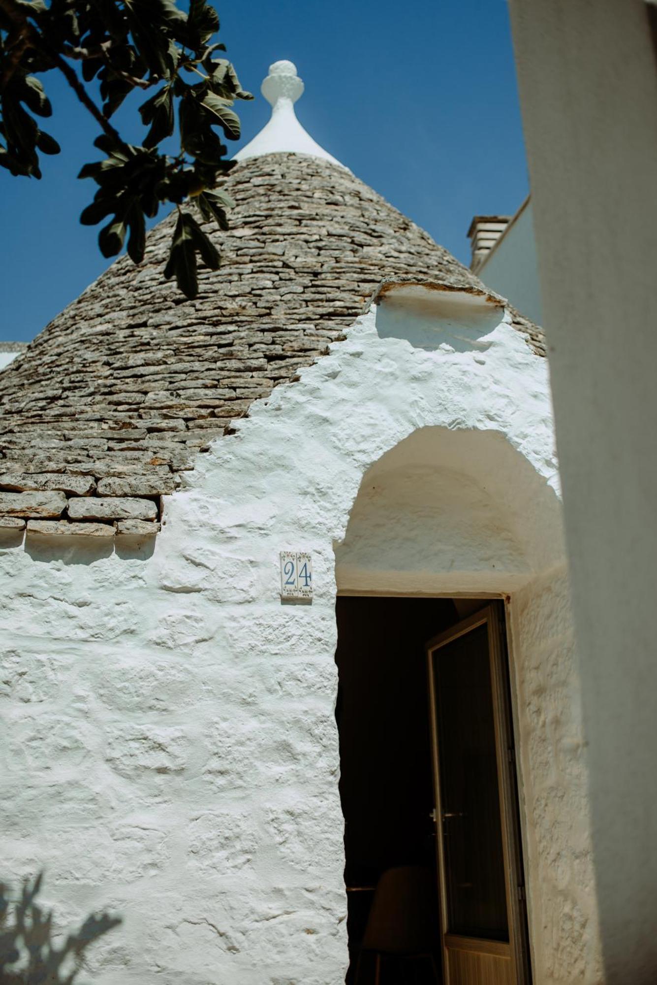 River Trulli Oasi Di Pace In Sito Unesco Alberobello Eksteriør billede